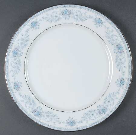 Noritake Blue Hill Blue Floral and Band with Platinum Trim Set of 4 Dinner Plates