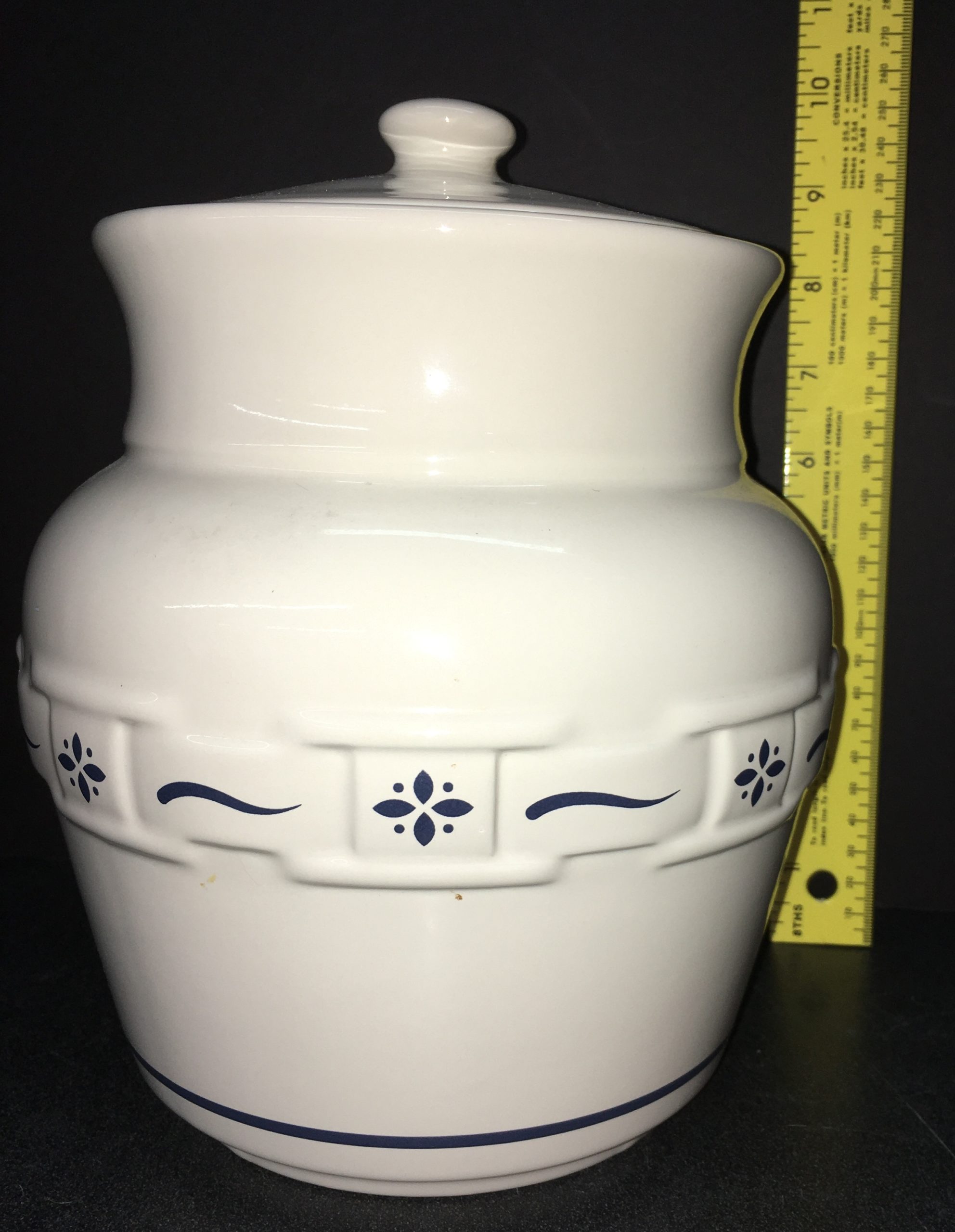Longaberger Woven Traditions Classic Blue Pottery Medium Canister